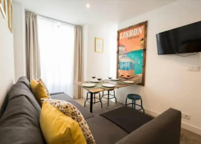 Ola Lisbon- Castelo V Διαμέρισμα